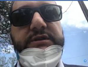 Գորիսի Ակսել Բակունցի անվան թիվ 1 դպրոցի շինհրապարակում եմ. Ուղիղ