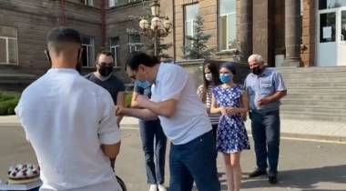 Արմեն Մուրադյանի «Արտակարգ» ծնունդը 