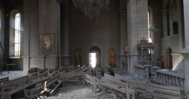 Եկեղեցին կրկնակի գերճշգրիտ հարվածից հետո