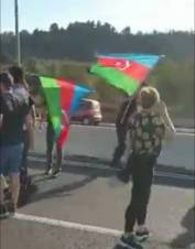 Ադրբեջանցիներն Իսրայելում փորձել են կռիվ հրահրել հայ խաղաղ ցուցարարների հետ, իսկ ոստիկանության ժամանելուց հետո փախել են