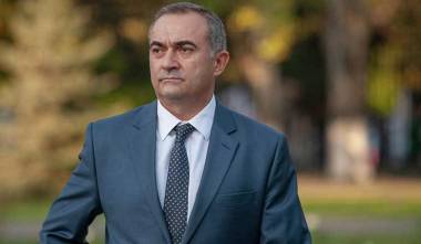 Հեռացեք, որ նաև հետո մեկ այլ հնարավորություն բացվի կարգավիճակ բանակցելու համար, նորից վարի չտանք. ՀՀ նախագահի խորհրդական