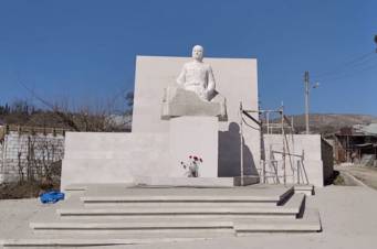 Մարտունու ավագանու անդամը հրապարակել է տեսանյութ, որում երևում է Նժդեհի արձանը