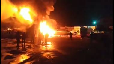 Խոշոր հրդեհ «Սուրմալու» տոնավաճառում.  2500քմ տարածքն ամբողջությամբ այրվել է