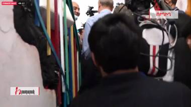 Ուղիղ. Քոչարյանի ճեպազրույցը քվեարկելուց հետո