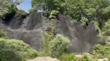 Ինչո՞վ է պայմանավորված Շաքիի ջրվեժի սև ջուրը