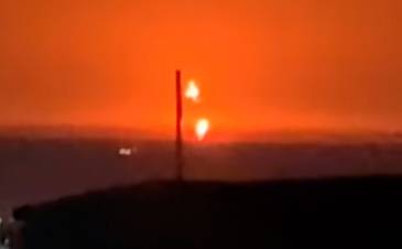 Բաքվի մոտակայքում, ինչ որ բան է ուժեղ այրվում, լսվում են պայթյունի ձայներ