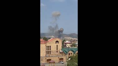 Պայթյուններ Ստեփանակերտի երկնքում. բնակիչները մտածել են, որ նորից պատերազմ է սկսվում (տեսանյութ)