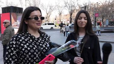Մեզ նման ովքեր չունեն ընկեր, թող ունենան. ինչ են մաղթում  քաղաքացիները մարտի 8-ի առթիվ