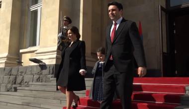 Ինչպես են հանձնում նախագահական նստավայրը