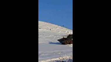 Ադրբեջանցիները էքսկավատորով ճանապարհ են բացում դեպի Քարագլուխ