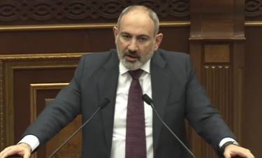 Բացահայտում անել խոստանալուցս հետո ընդդիմադիրները հեռացան դահլիճից. Նիկոլ Փաշինյան