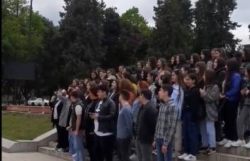 «Զարթնիր լաո» ակցիա՝ Ստեփանակերտում