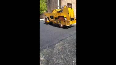 Գորիսում հիմնանորոգում են Մխիթար Սպարապետի փողոցը, հարակից բազմաբնակարան շենքերի բակերը