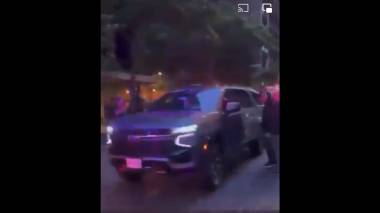 «Նիկոլ, դավաճան». Ինչպես են Փաշինյանին դիմավորել Նյու Յորքում