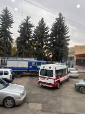 Բարձր եղևնուն է բարձրացել մի տղամարդ՝ ի նշան բողոքի