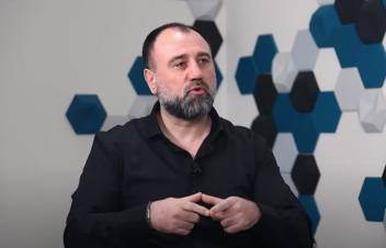 Նիկոլը լայվ կմտնի ու կասպատակի Մայր Աթոռը