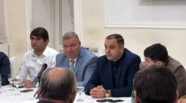 «Առաջարկ Հայաստանին» նախաձեռնության անդամների հանդիպումը Արմավիրի բնակիչների հետ